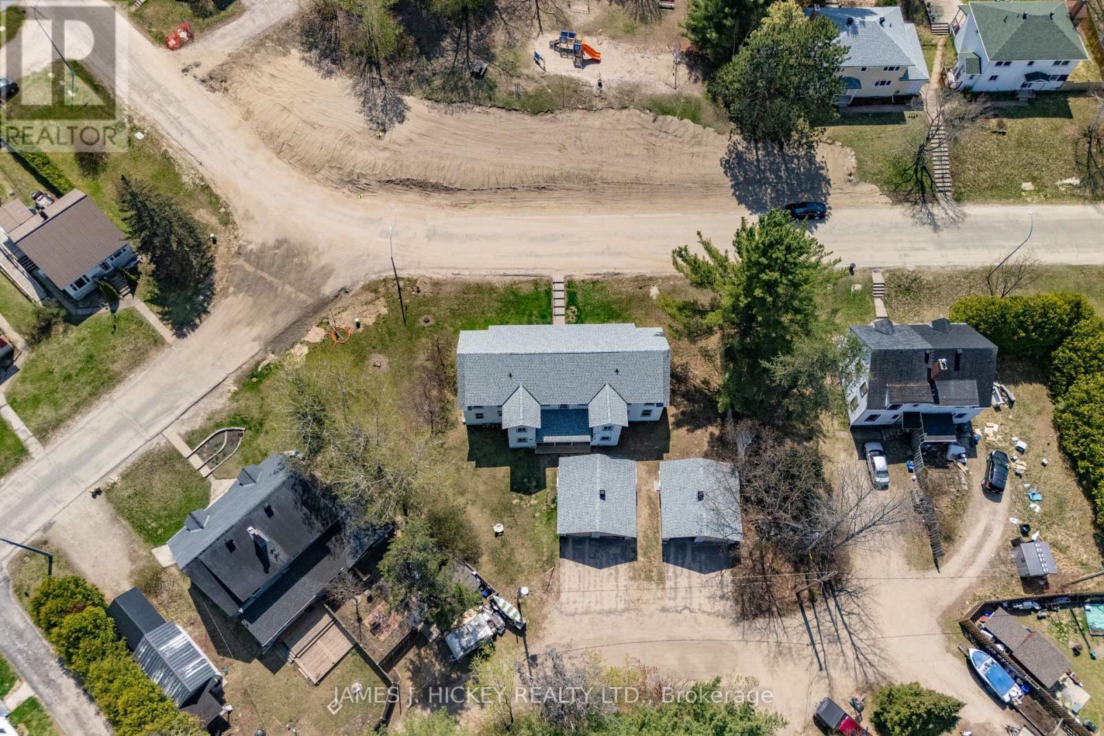 14 Huron Street, Deep River, ON - Outdoor With View