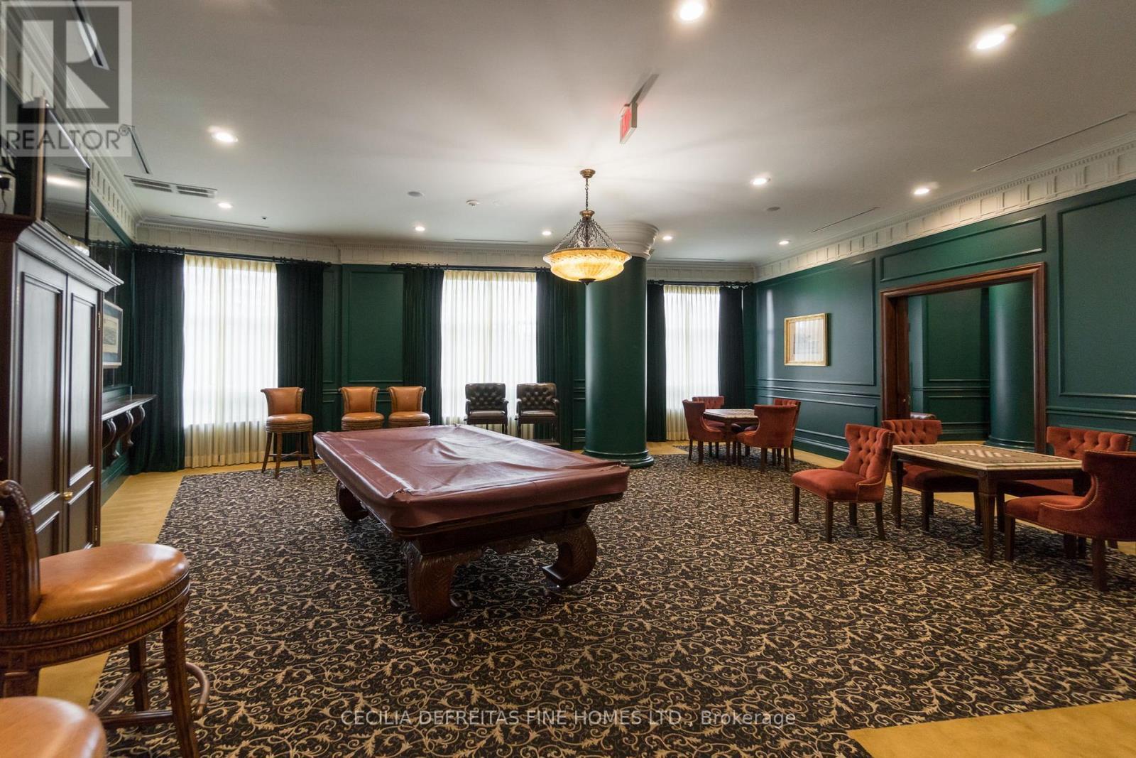 1616 - 9225 Jane Street, Vaughan, ON - Indoor Photo Showing Other Room