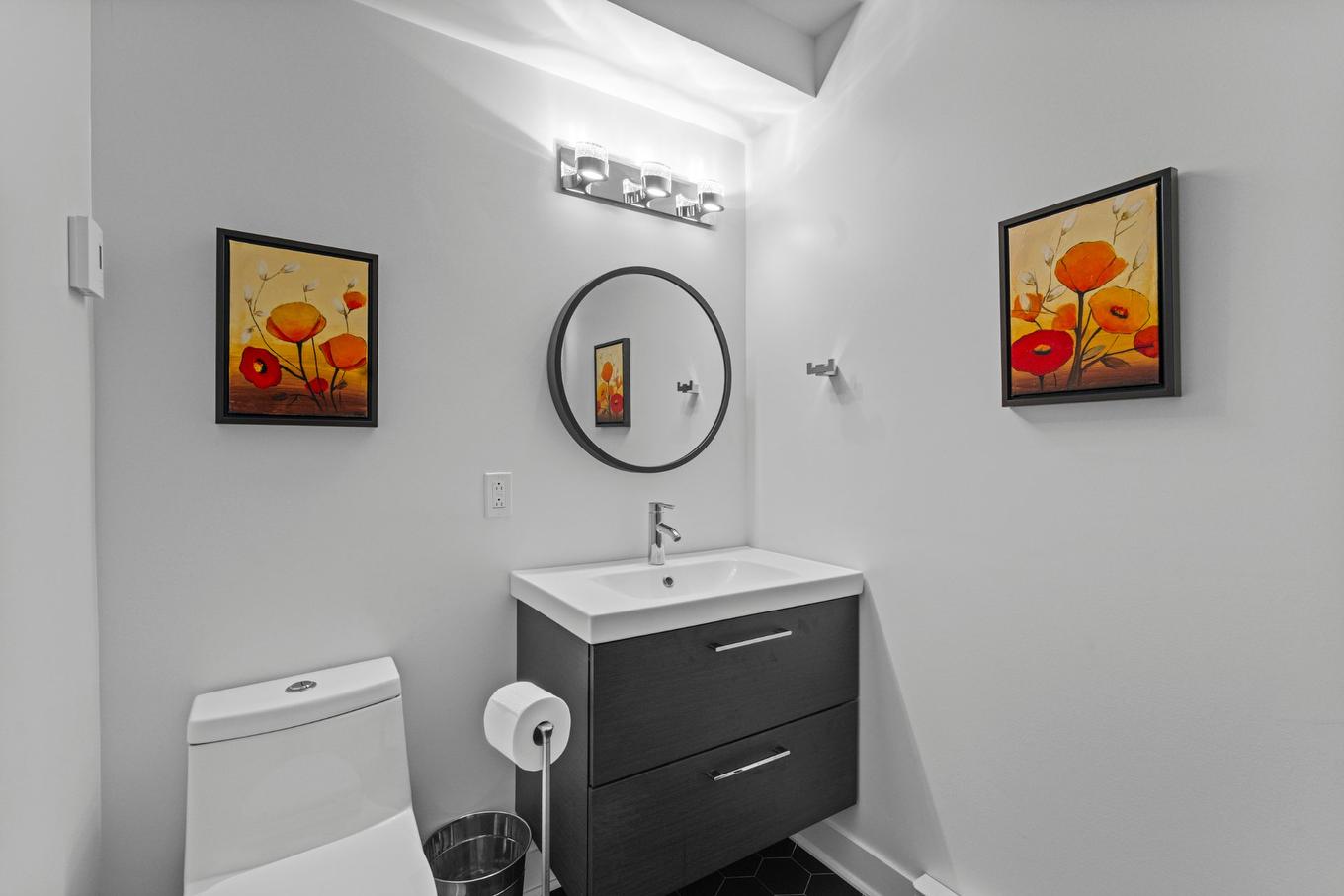 Salle de bains - 17340 Rue Du Titane, Mirabel, QC - Indoor Photo Showing Bathroom