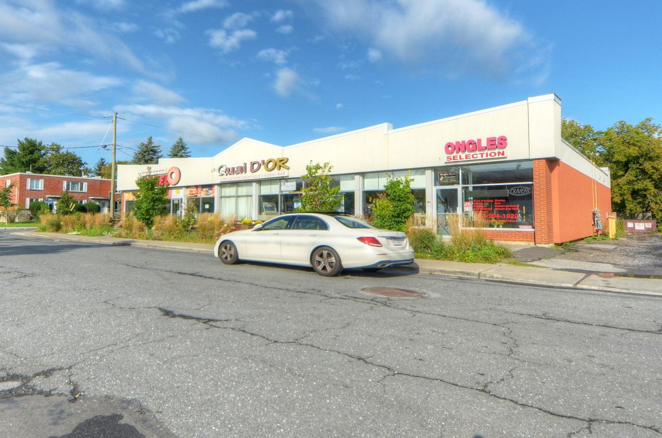 Façade - 294 Rue Gladstone, Longueuil (Greenfield Park), QC