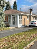 7 MANDRAIN CRESCENT Brampton, ON L6S 2S2