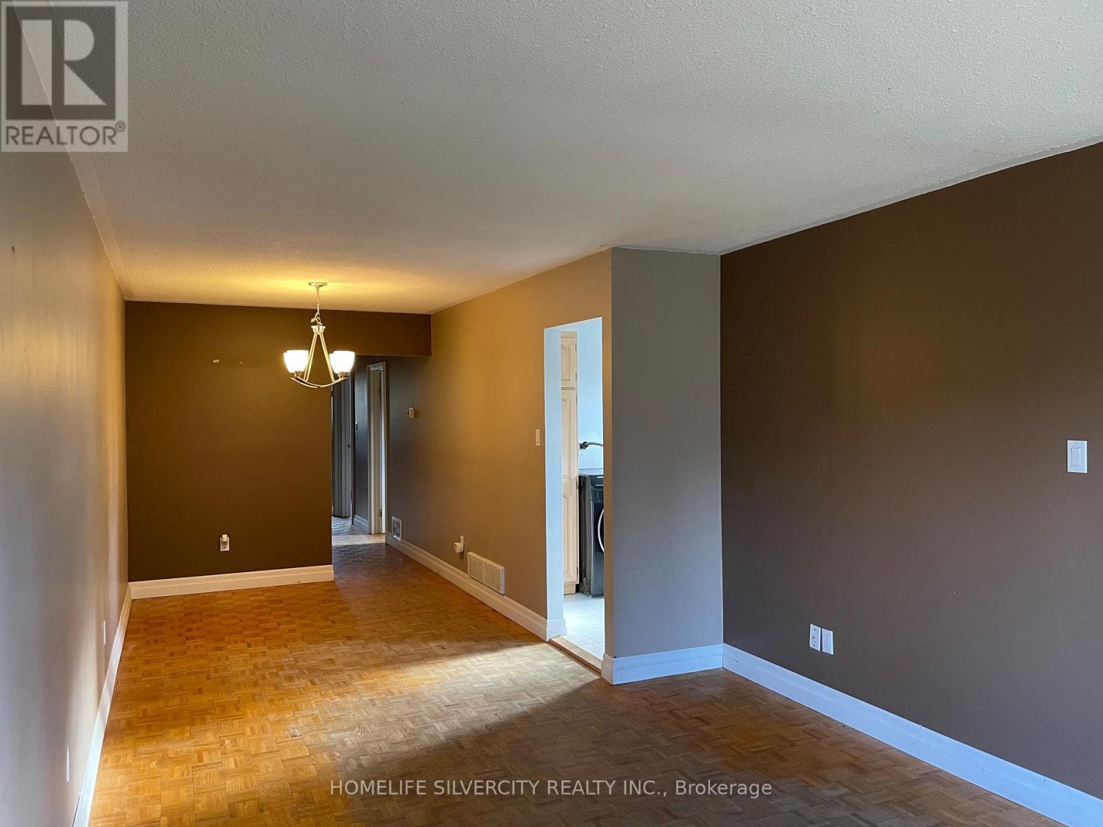 7 Mandrain Crescent, Brampton, ON - Indoor Photo Showing Other Room