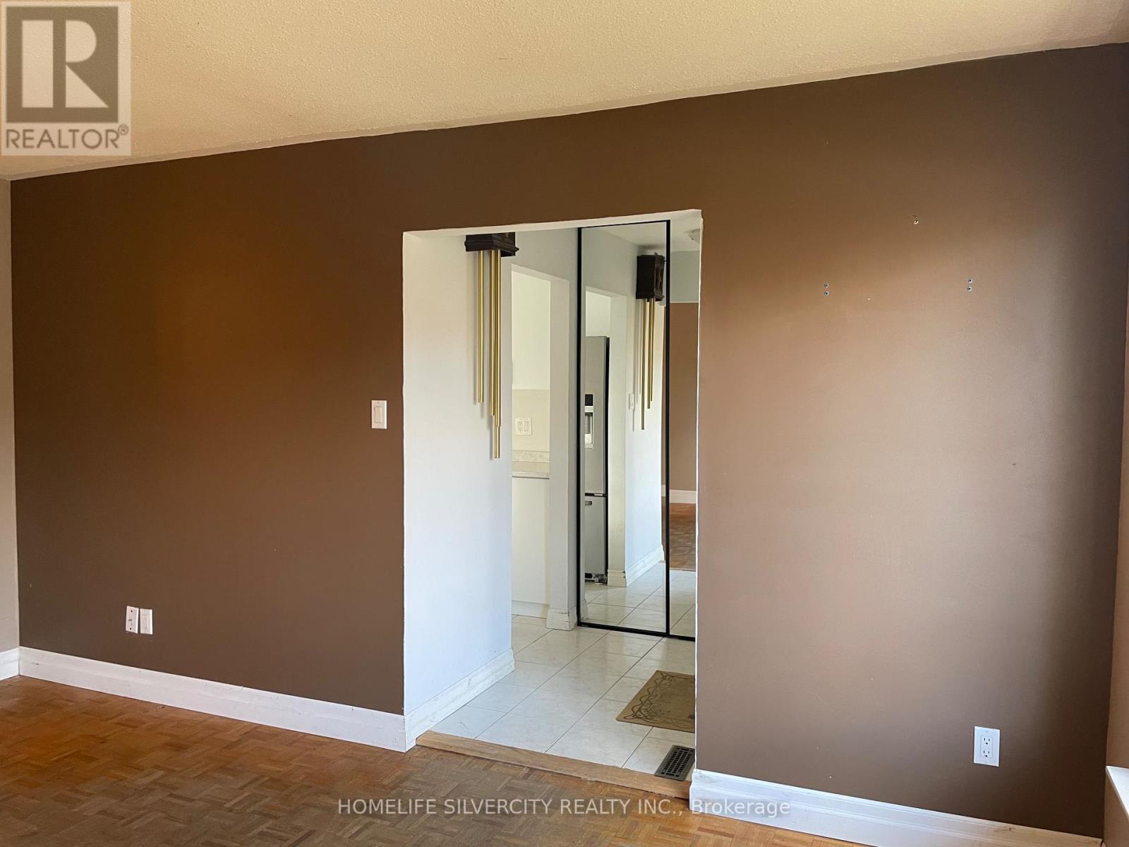 7 Mandrain Crescent, Brampton, ON - Indoor Photo Showing Other Room