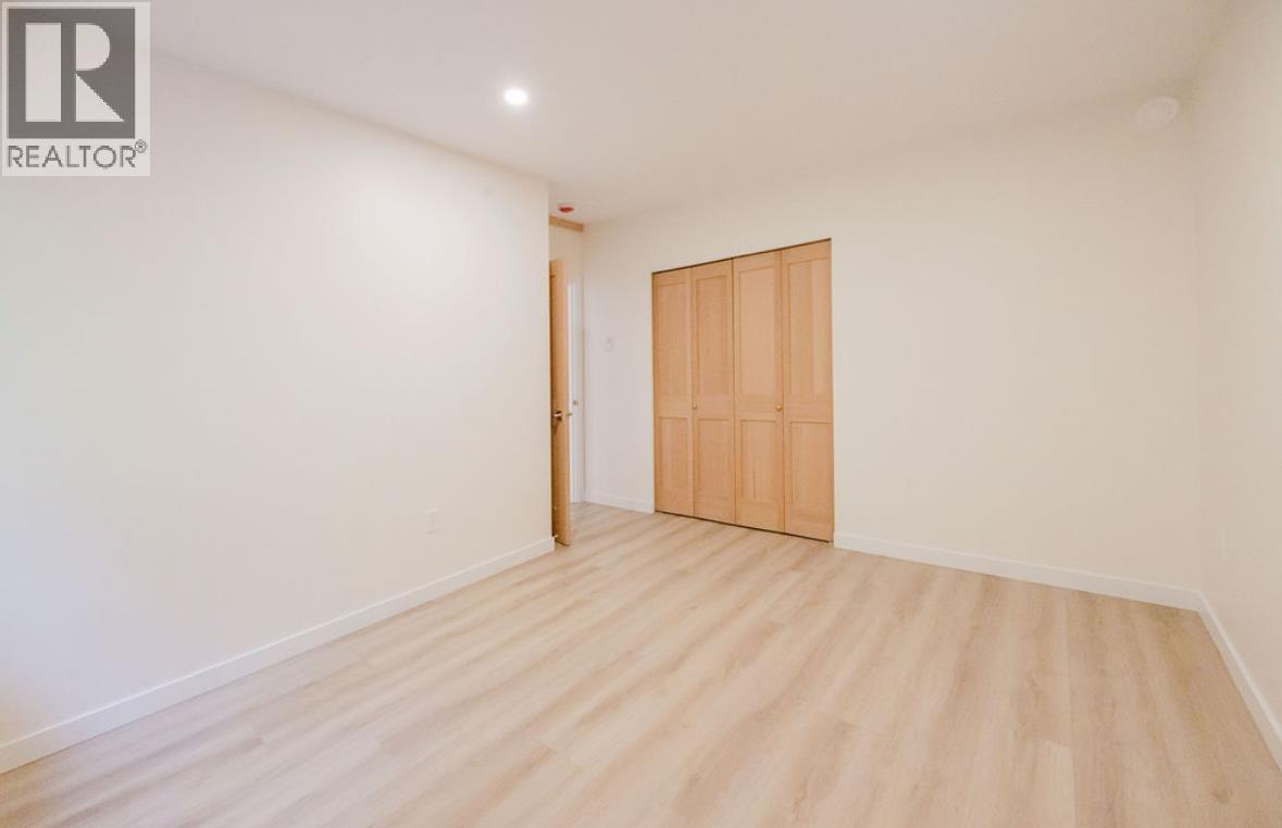 6960 Sunshine Coast Highway, Sechelt, BC - Indoor Photo Showing Other Room