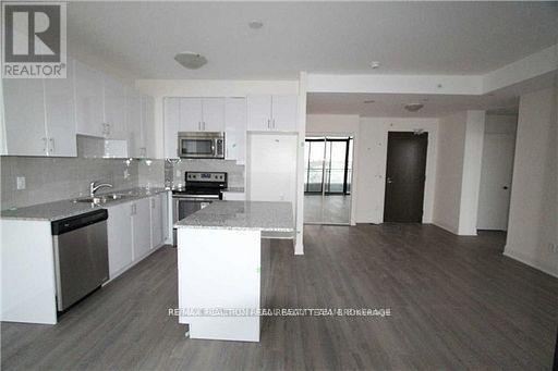 411 - 2900 Highway 7 Road, Vaughan, ON - Indoor Photo Showing Kitchen With Upgraded Kitchen