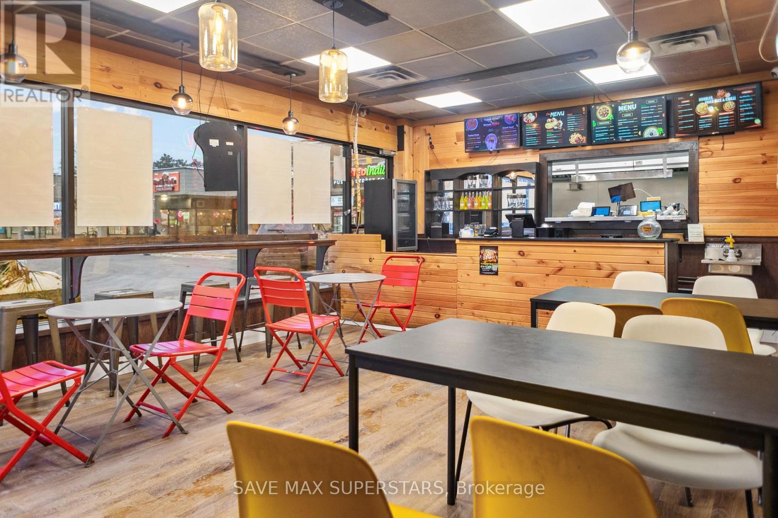 16 - 353 Duckworth Street, Barrie, ON