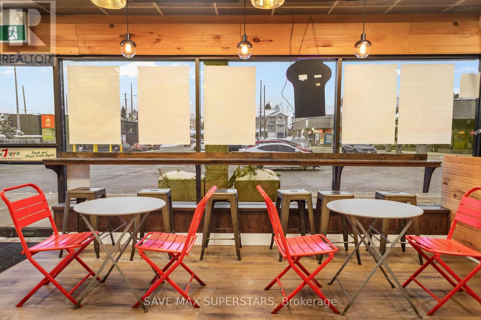 16 - 353 Duckworth Street, Barrie, ON