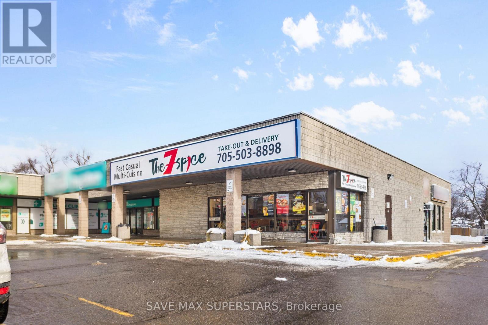 16 - 353 Duckworth Street, Barrie, ON