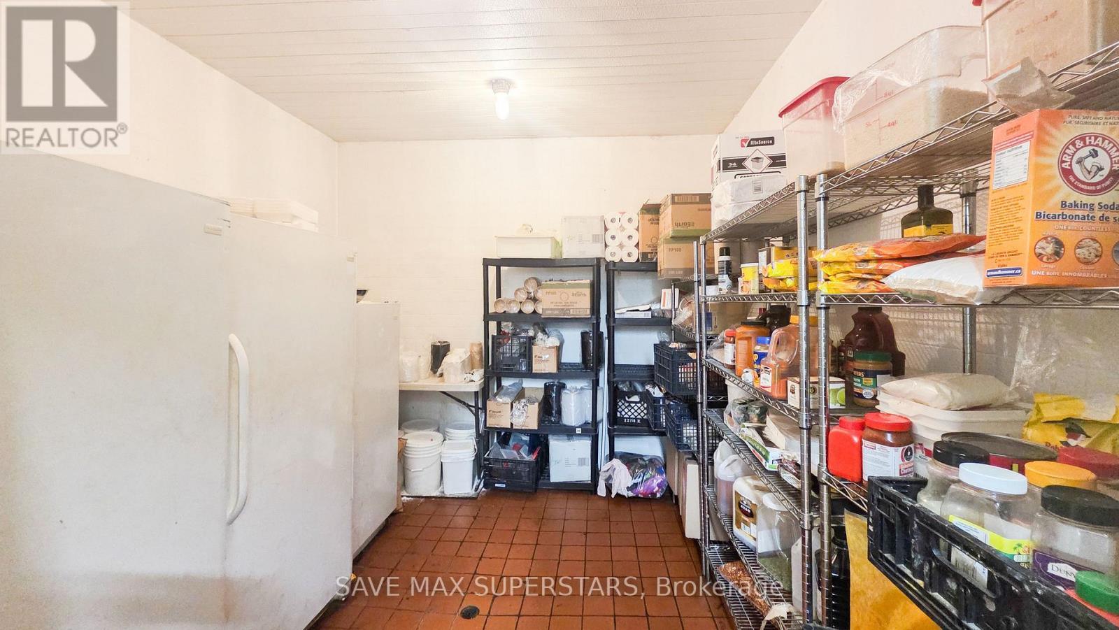 16 - 353 Duckworth Street, Barrie, ON