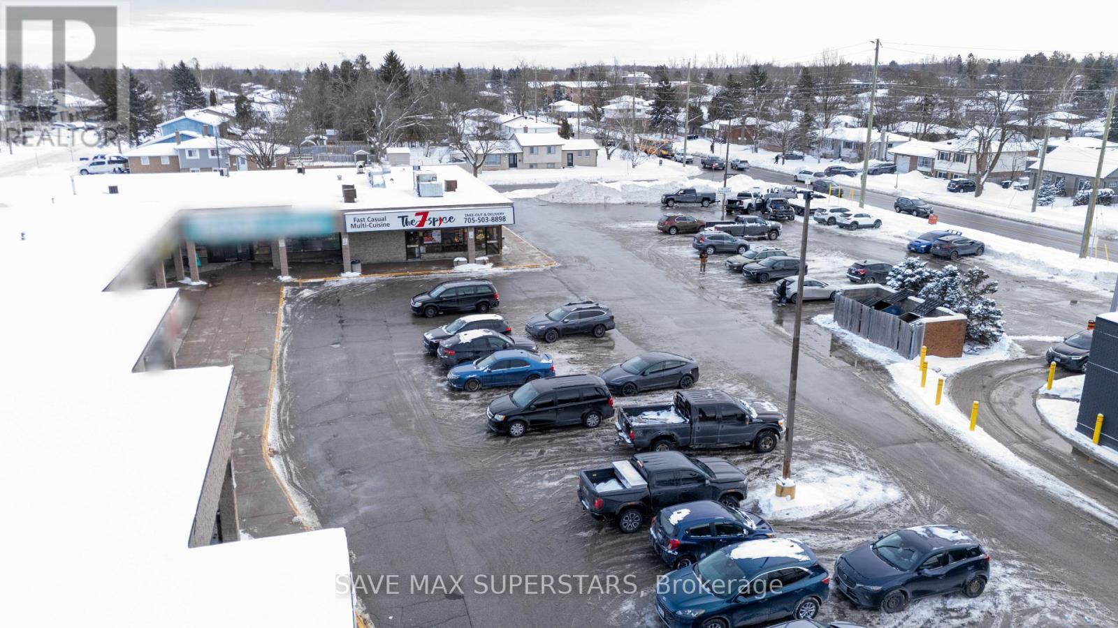 16 - 353 Duckworth Street, Barrie, ON