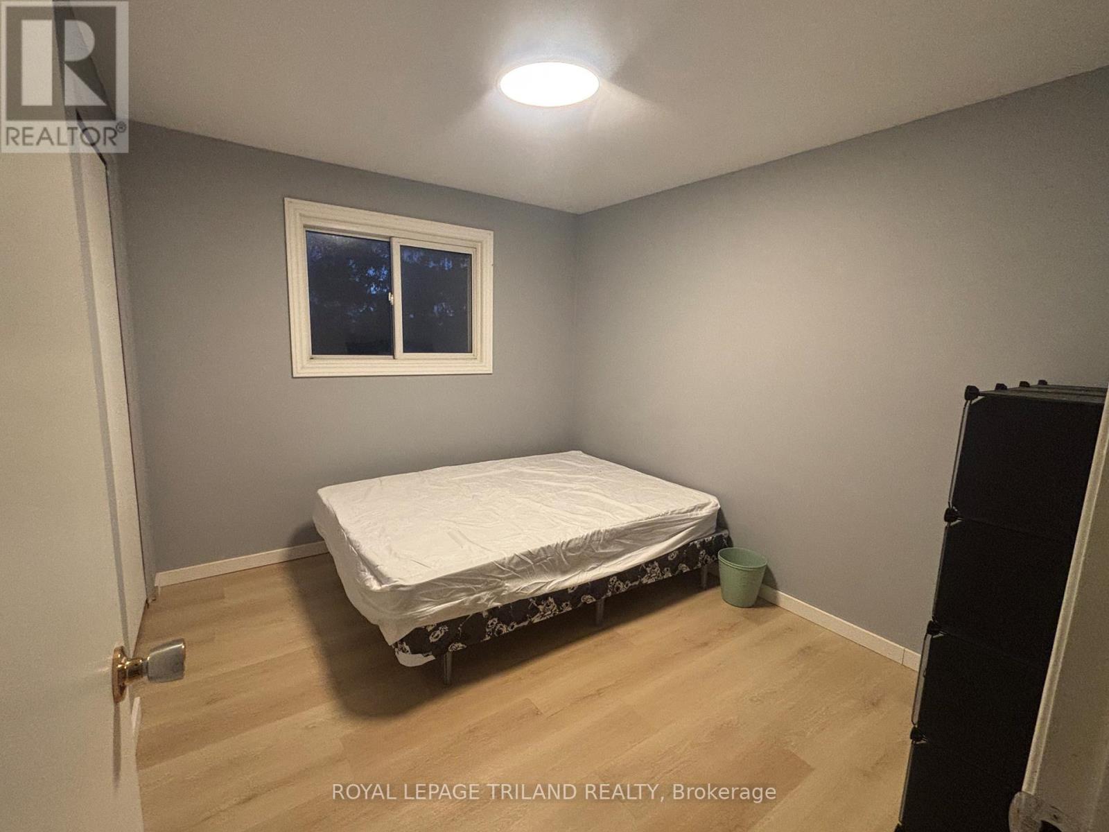 109 Conway Drive, London South (South X), ON - Indoor Photo Showing Bedroom