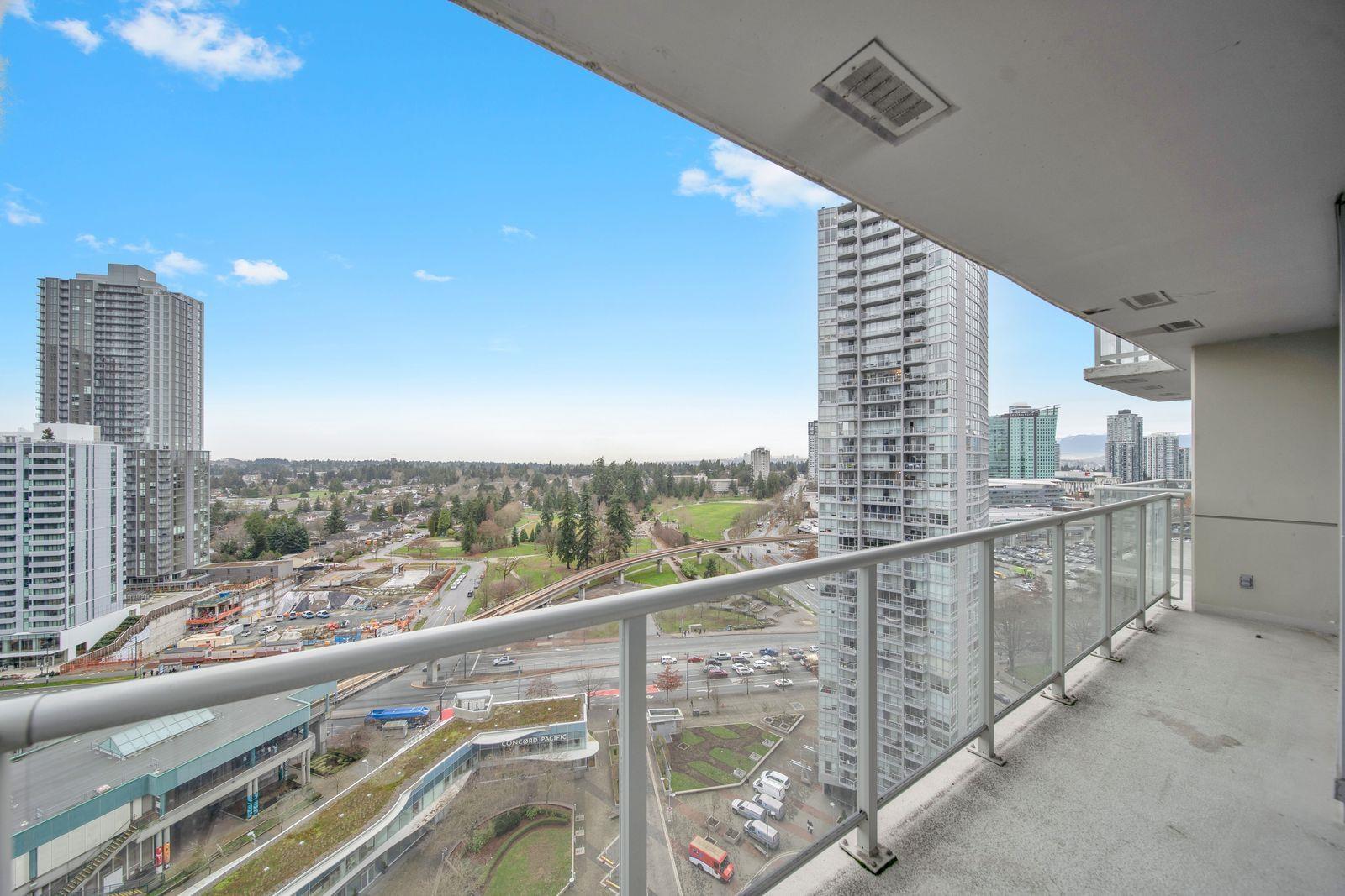 2107 9981 Whalley Boulevard, Surrey, BC - Outdoor With Balcony With View With Exterior