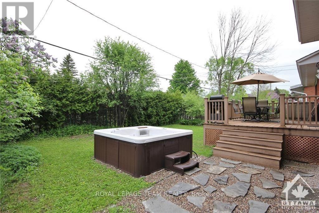 1805 Forman Avenue, Ottawa, ON