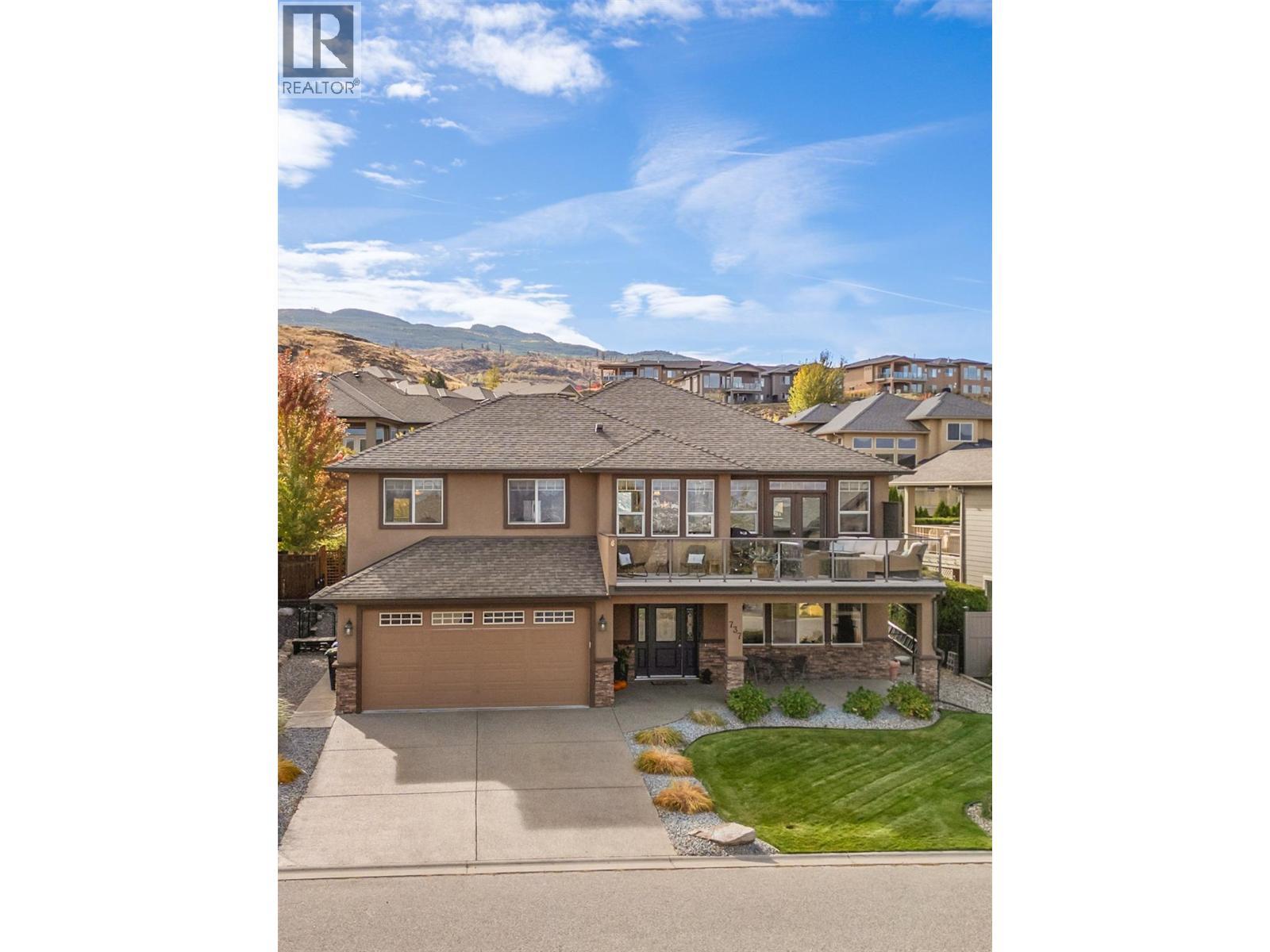 737 Kuipers Crescent, Kelowna, BC - Outdoor With Facade