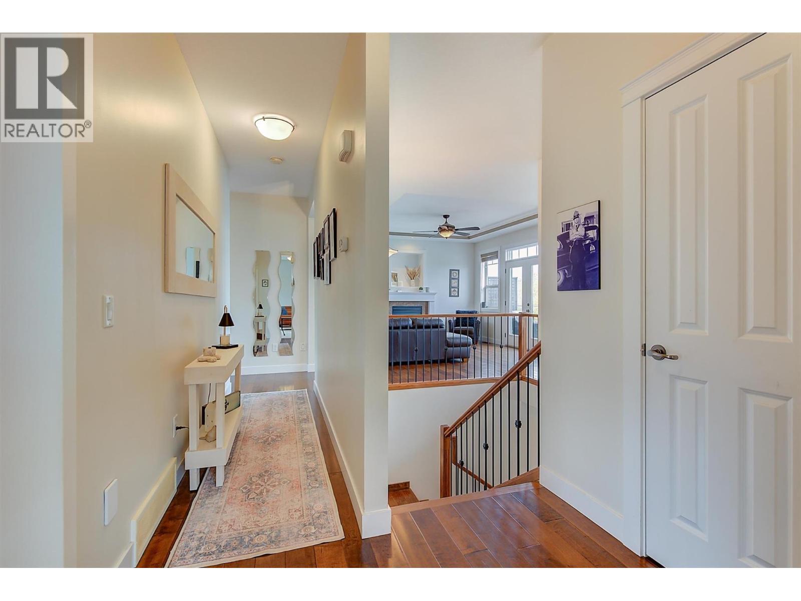 737 Kuipers Crescent, Kelowna, BC - Indoor Photo Showing Other Room