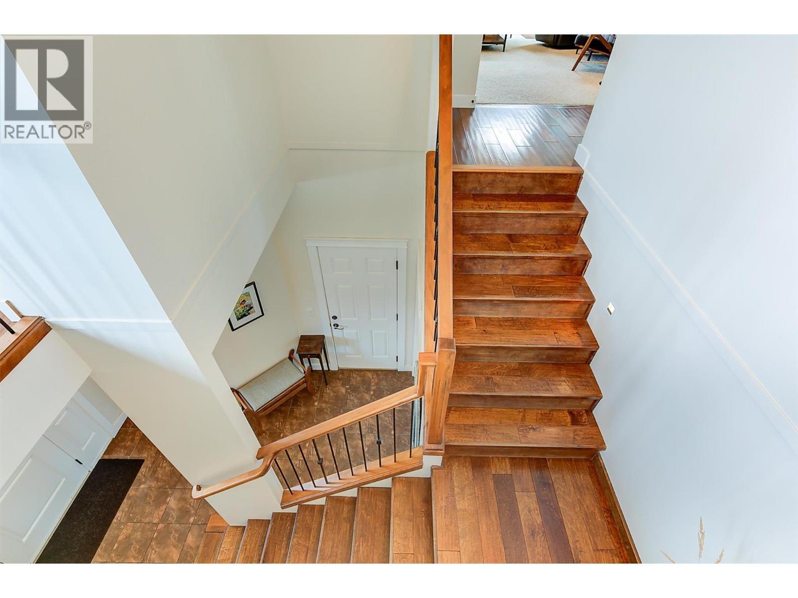 737 Kuipers Crescent, Kelowna, BC - Indoor Photo Showing Other Room