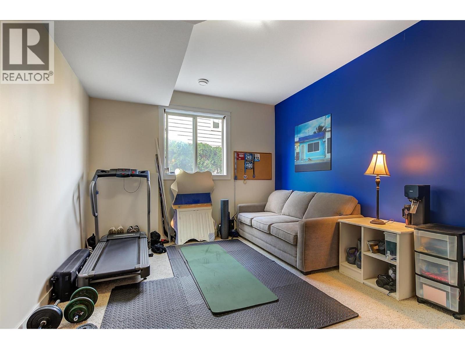 737 Kuipers Crescent, Kelowna, BC - Indoor Photo Showing Gym Room