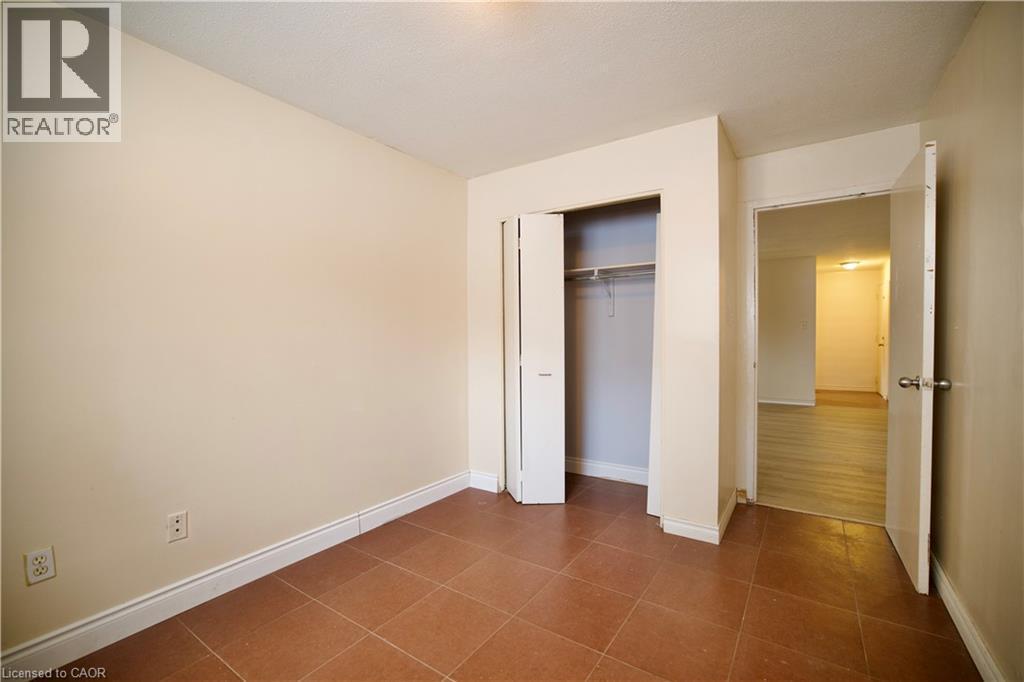 223 Heiman Street Unit# 2, Kitchener, ON - Indoor Photo Showing Other Room