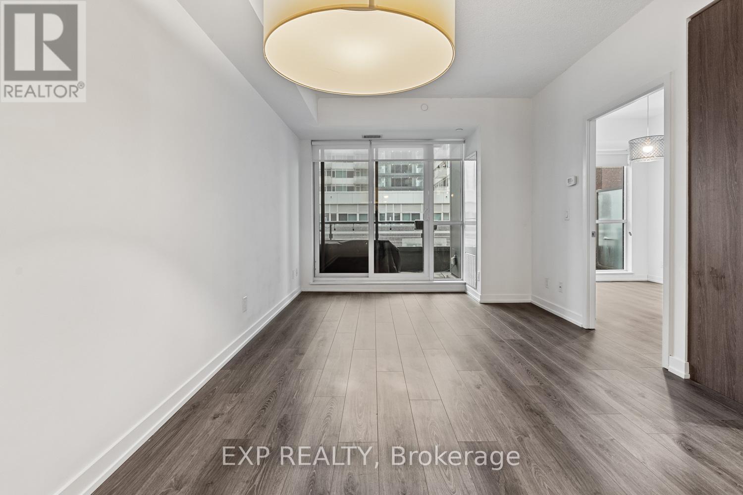 314 - 200 Sackville Street, Toronto, ON - Indoor Photo Showing Other Room