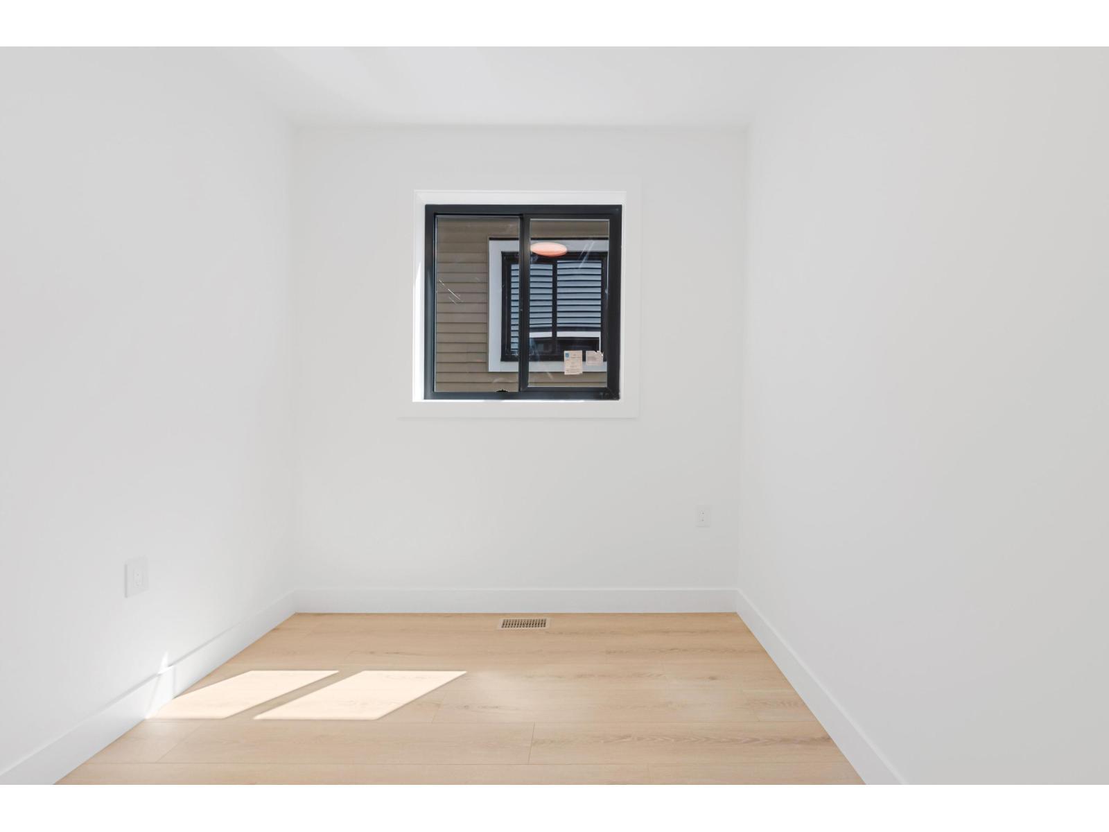 7637 197 Street, Langley, BC - Indoor Photo Showing Other Room