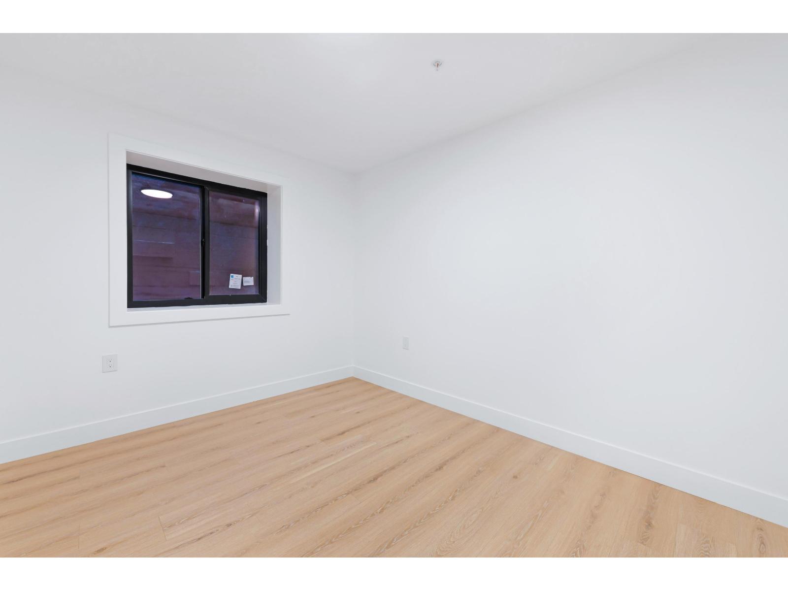 7637 197 Street, Langley, BC - Indoor Photo Showing Other Room