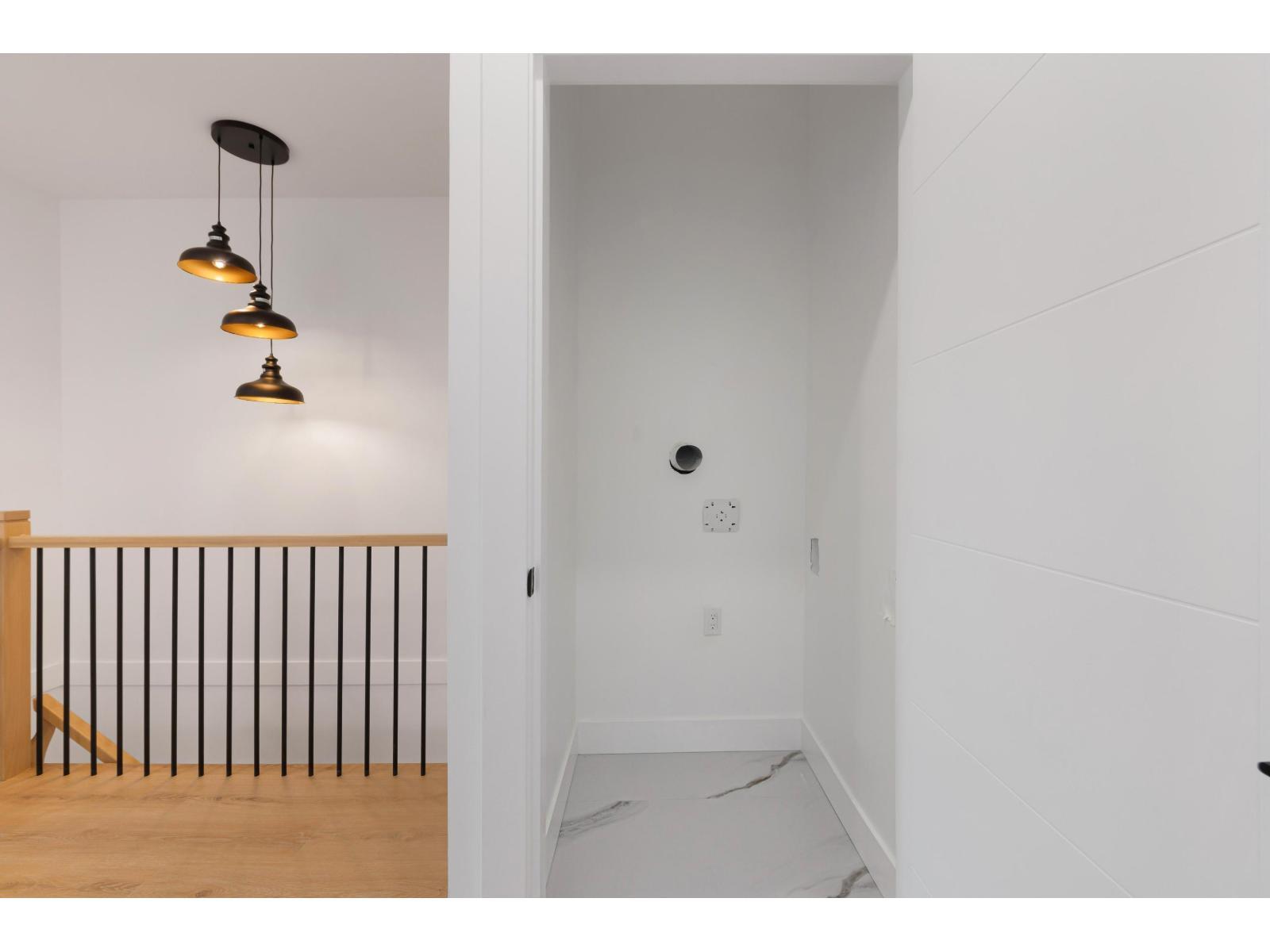 7637 197 Street, Langley, BC - Indoor Photo Showing Other Room