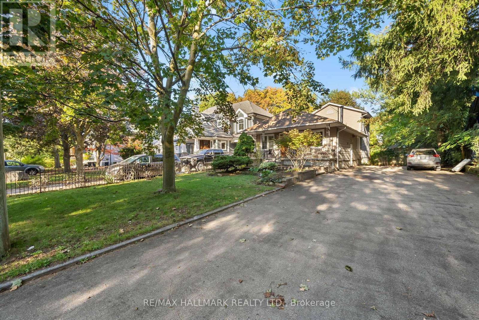 Bsmnt - 51 Watson Street, Toronto, ON - Outdoor