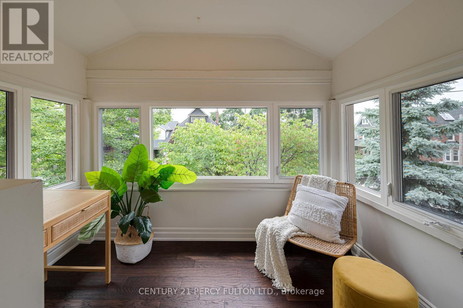 22 Columbine Avenue, Toronto, ON - Indoor