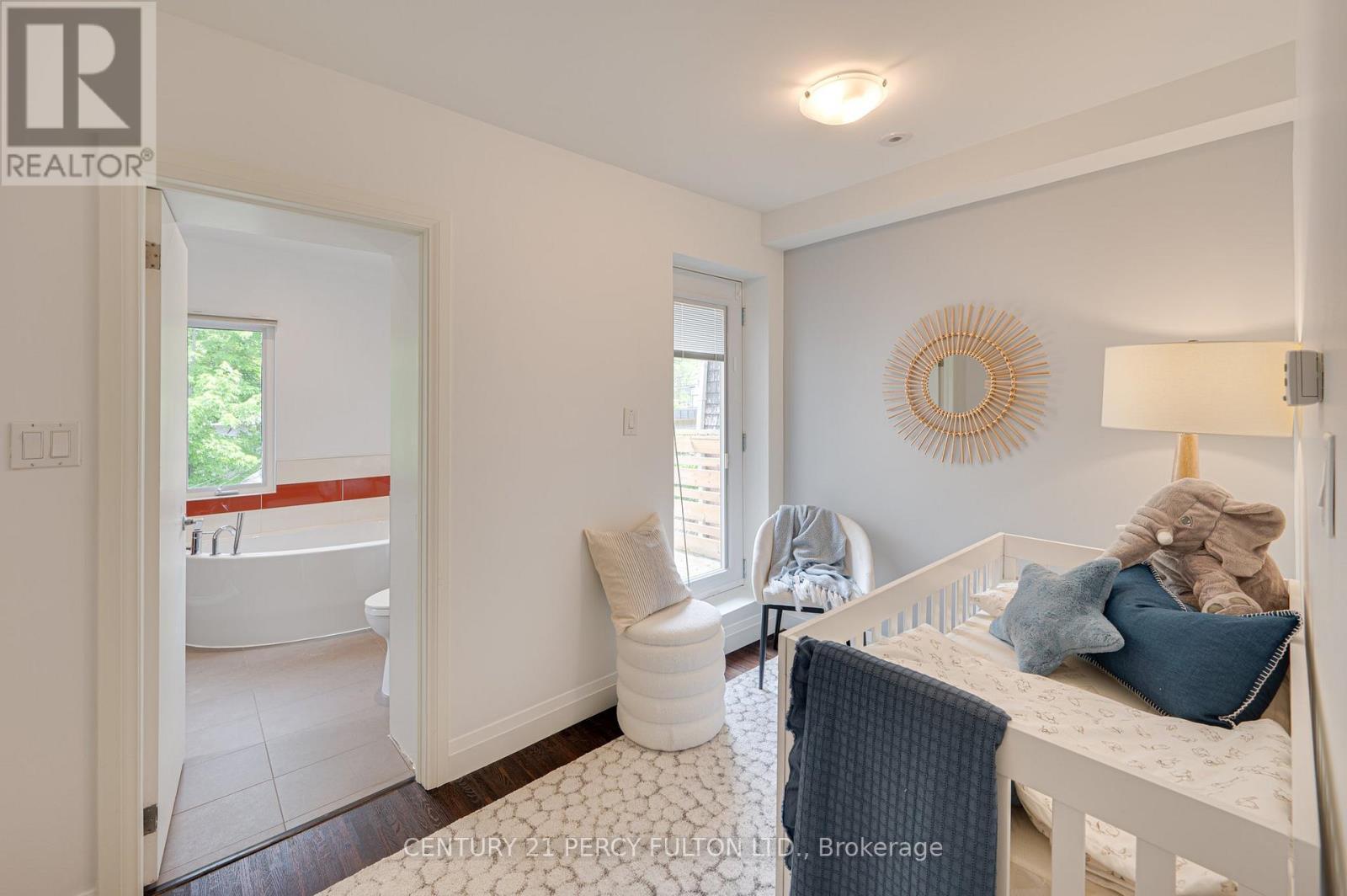 22 Columbine Avenue, Toronto, ON - Indoor