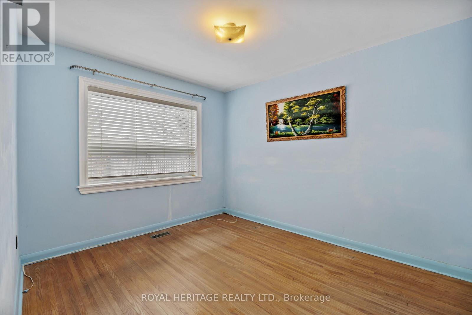 178 Ellendale Drive, Toronto, ON - Indoor Photo Showing Other Room