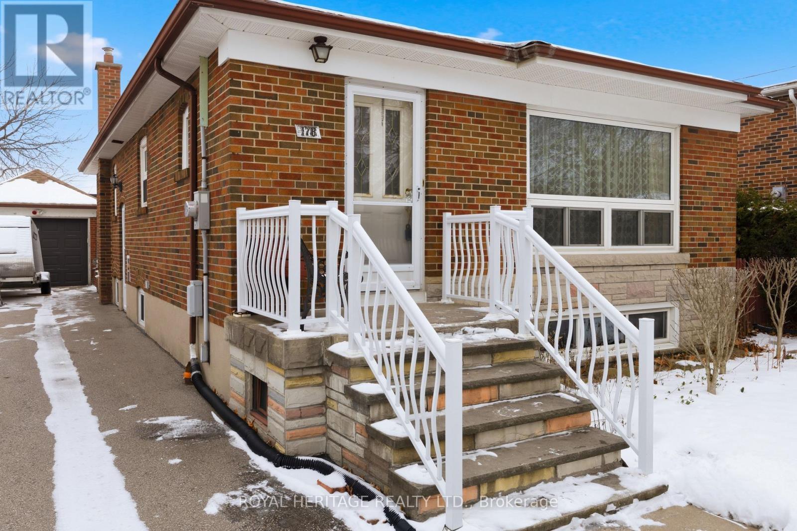 178 Ellendale Drive, Toronto, ON - Outdoor With Exterior