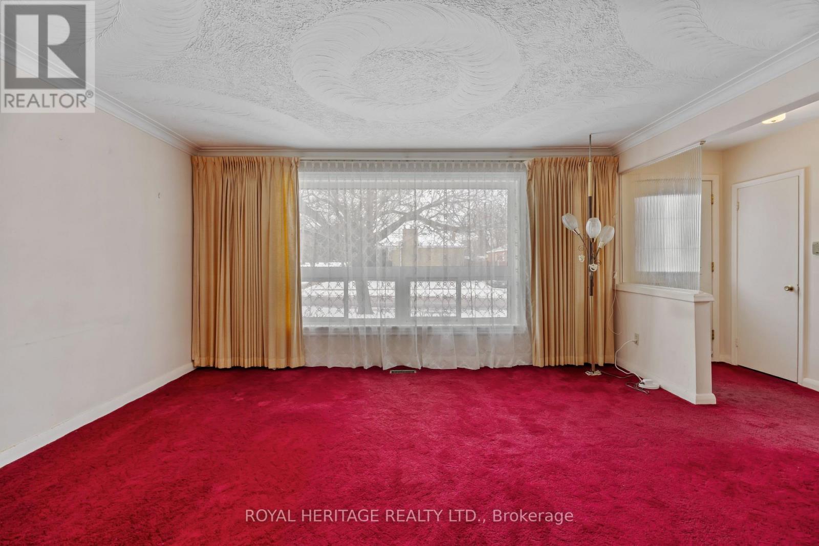 178 Ellendale Drive, Toronto, ON - Indoor