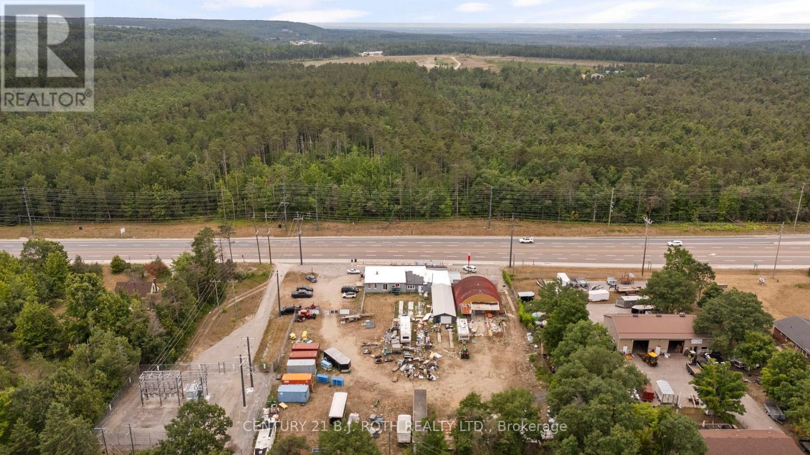 1285 Bayfield Street N, Springwater, ON