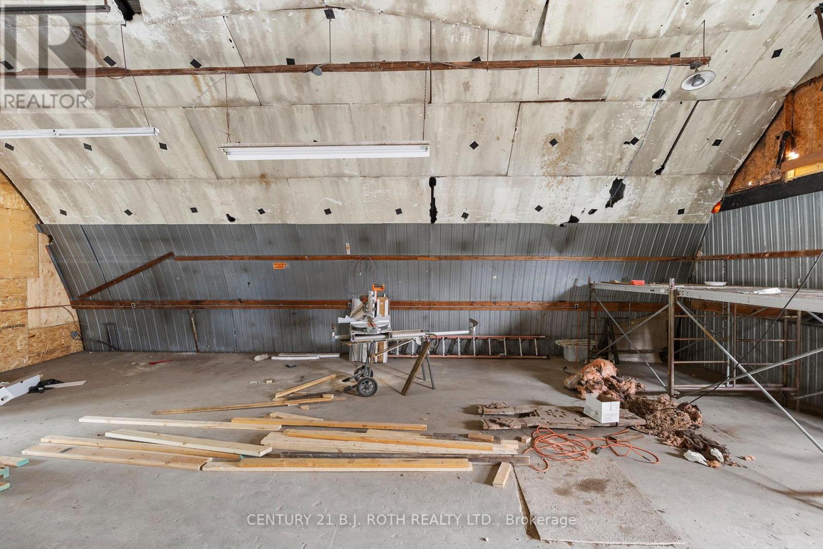 Warehouse - 1285 Bayfield Street N, Springwater, ON