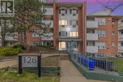 B08 - 126 BELL FARM ROAD Barrie, ON L4M 6J3