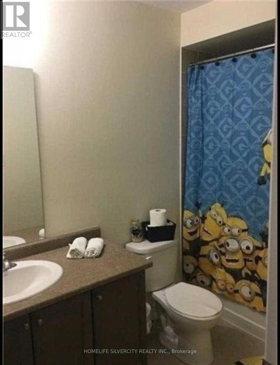 52 Lanark Circle, Brampton, ON - Indoor Photo Showing Bathroom