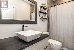 Ensuite -