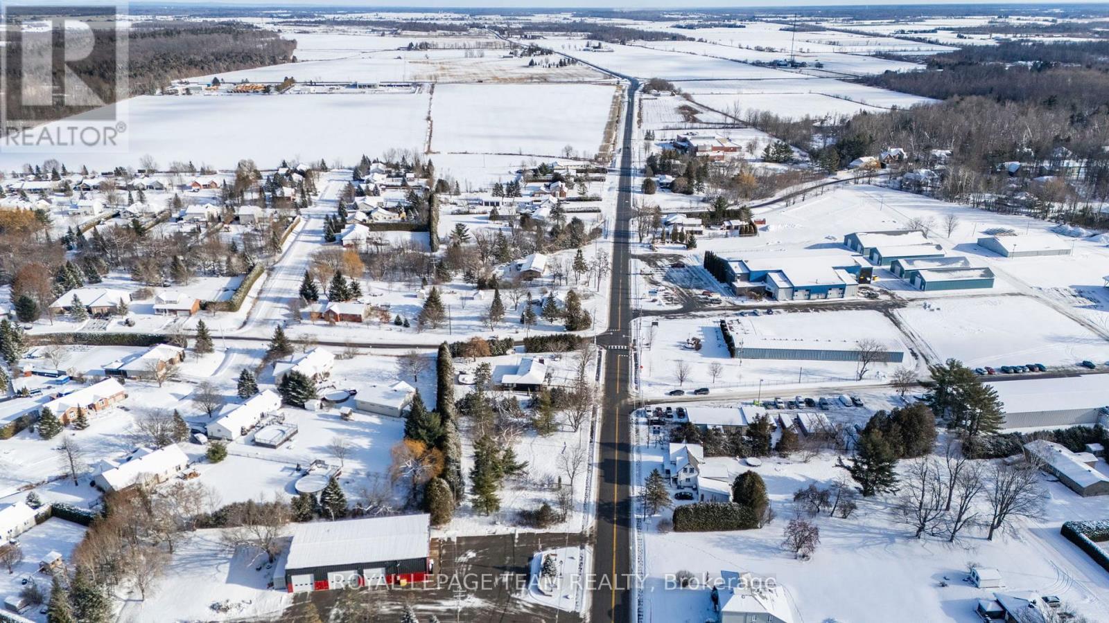 1256 Colonial Road, Ottawa, ON