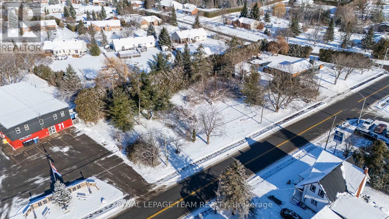 1256 Colonial Road, Ottawa, ON