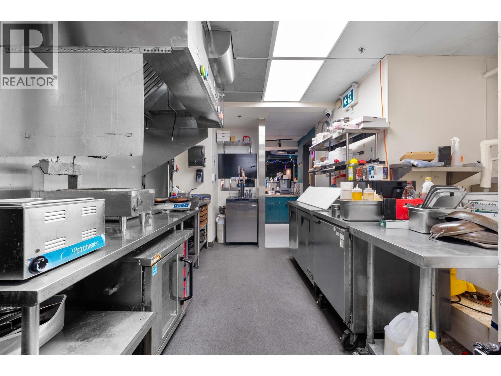 1680 Robson Street, Vancouver, BC