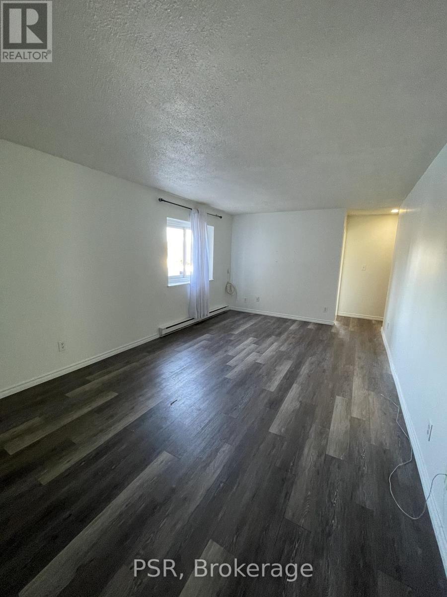 1 - 43 Manitoba Street, Bracebridge (Monck (Bracebridge)), ON