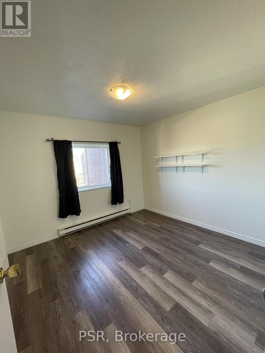 1 - 43 Manitoba Street, Bracebridge (Monck (Bracebridge)), ON