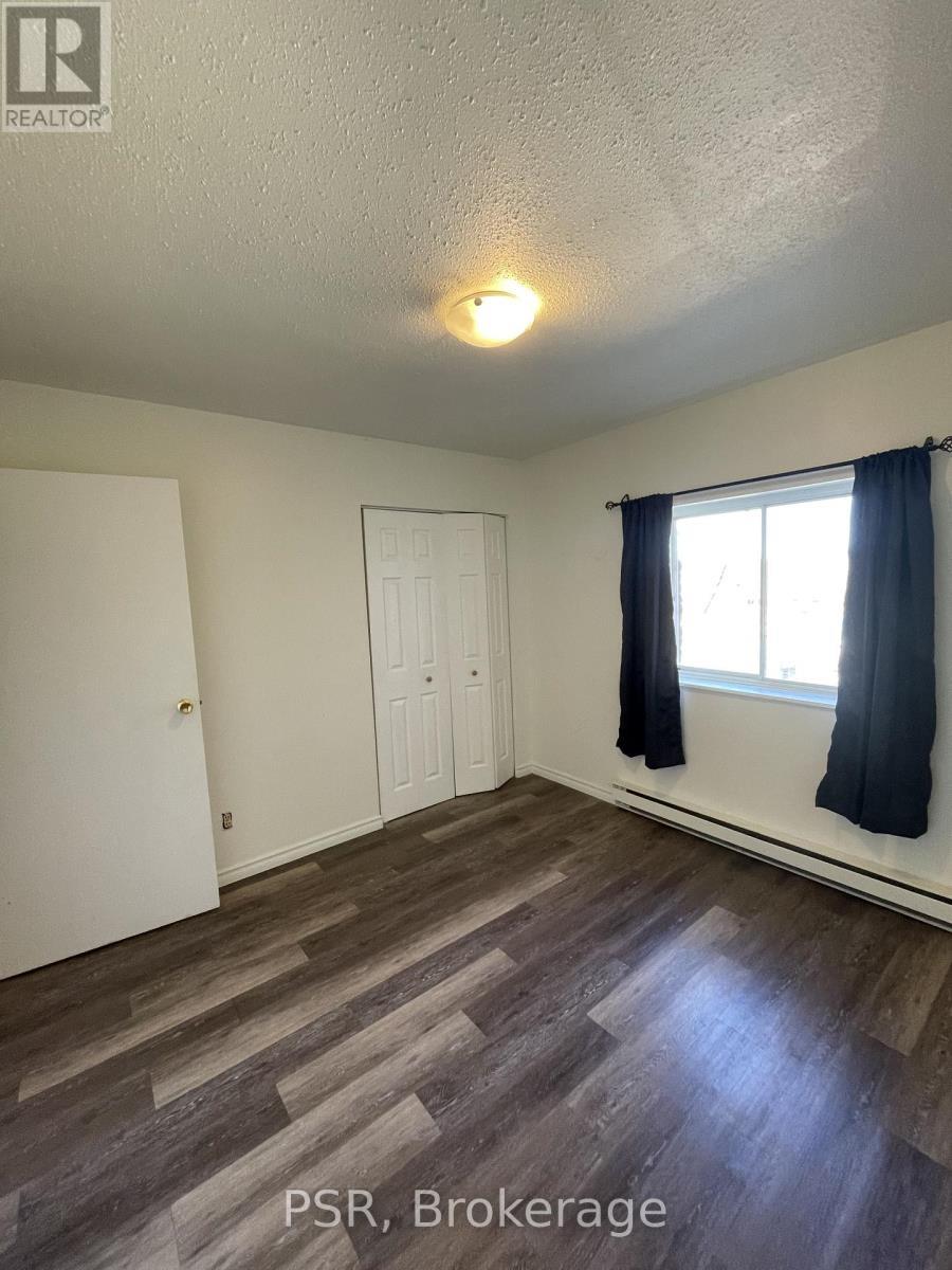 1 - 43 Manitoba Street, Bracebridge (Monck (Bracebridge)), ON