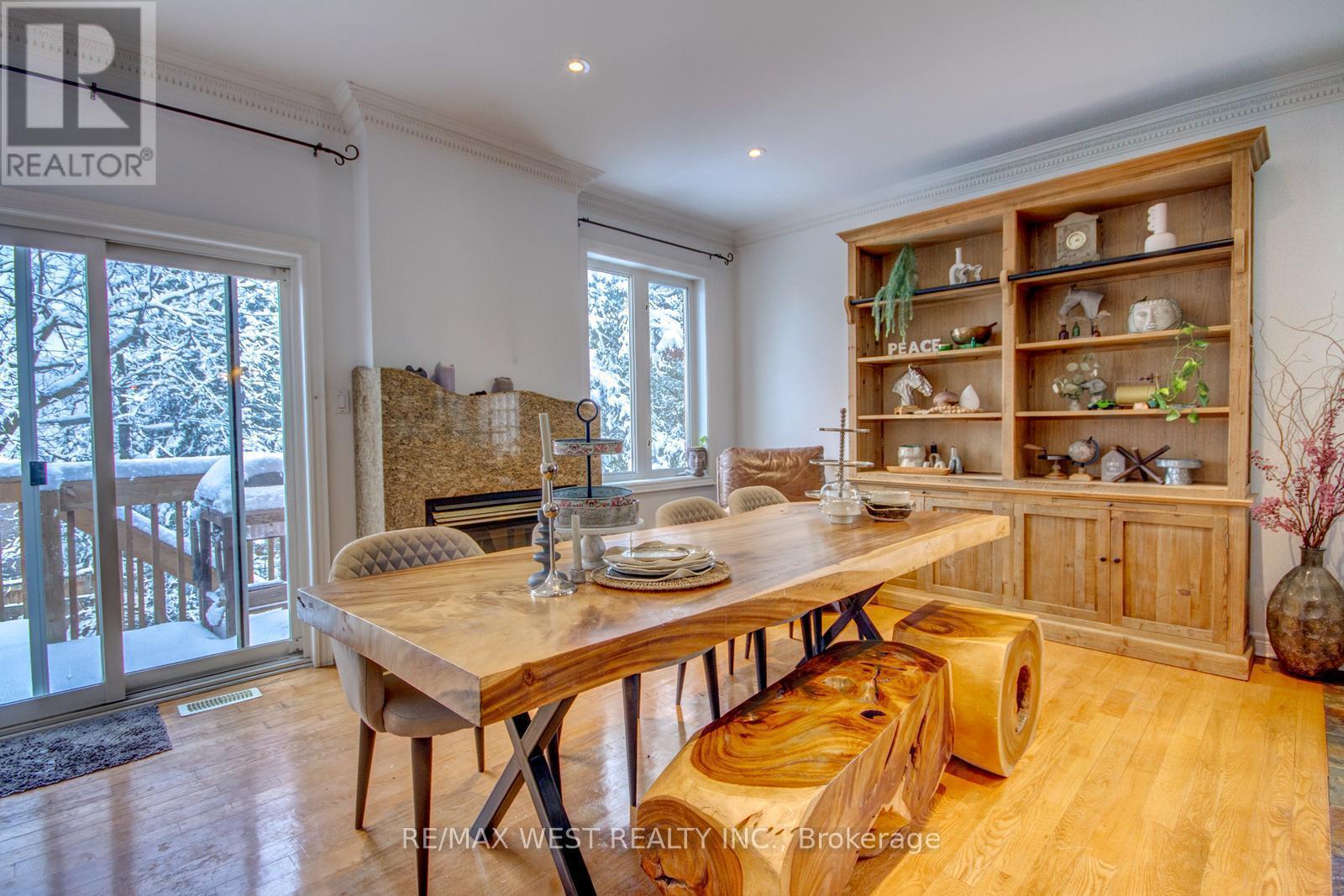 104A Benson Avenue, Richmond Hill, ON - Indoor Photo Showing Dining Room
