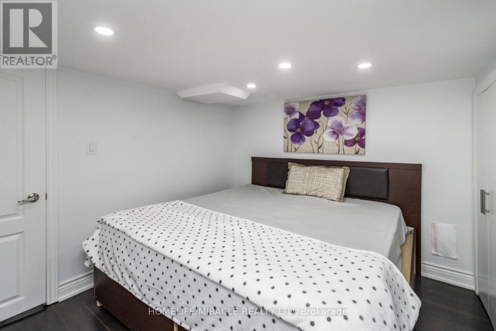 20 Palmvalley Dr Drive, Brampton, ON