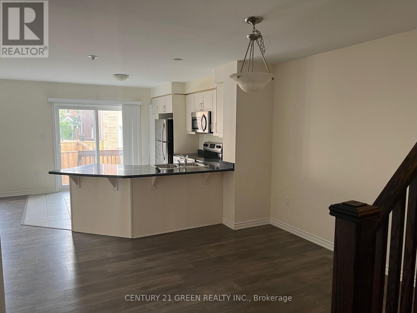 69 Reichert Court S, Milton, ON - Indoor