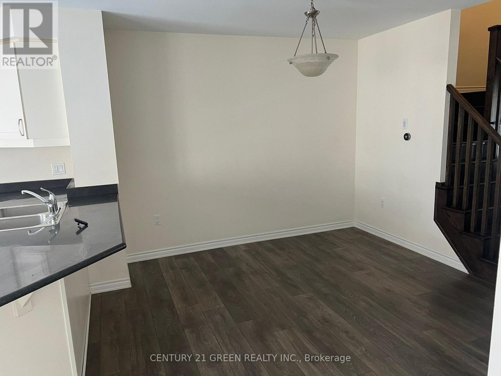 69 Reichert Court S, Milton, ON - Indoor Photo Showing Other Room