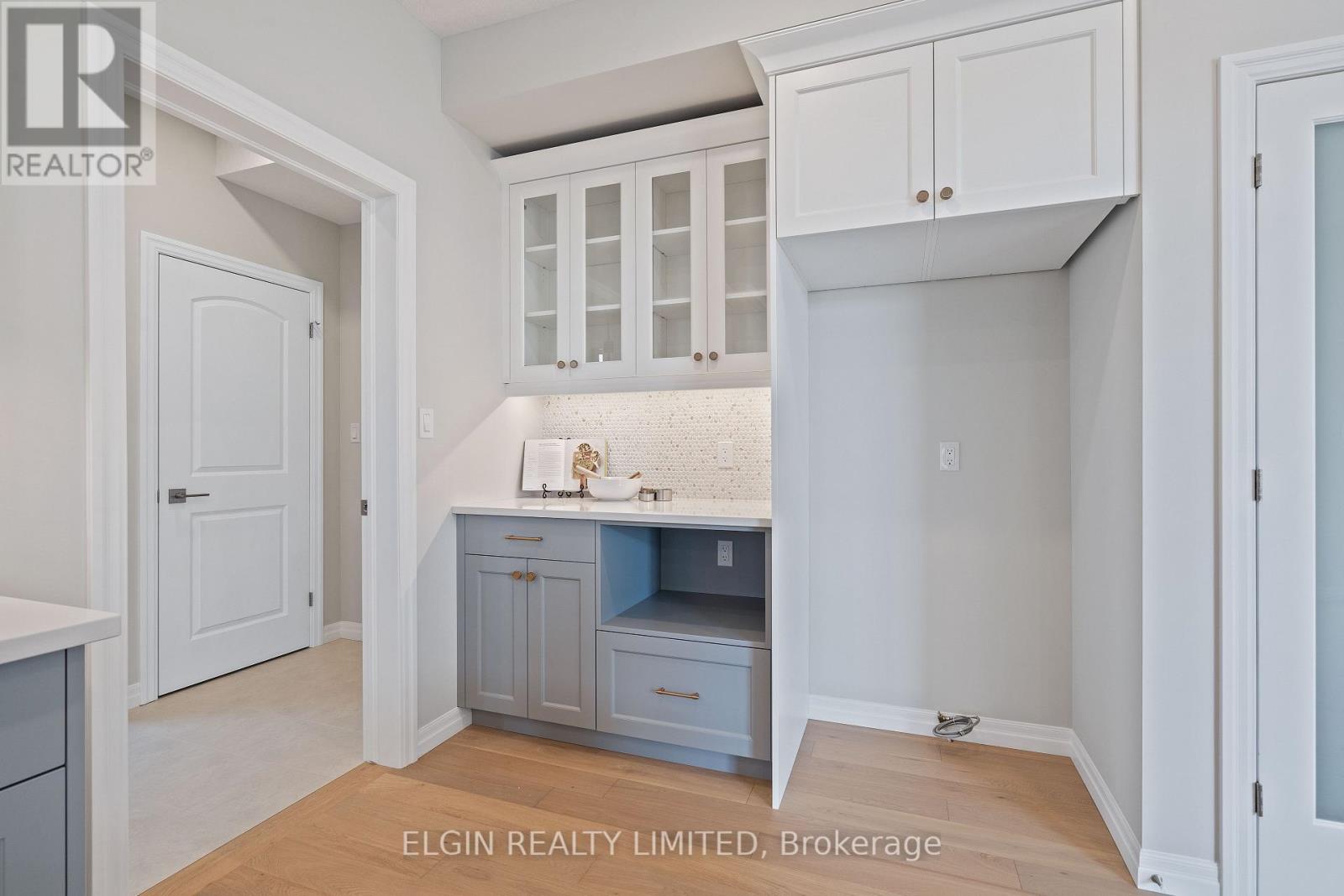 29 Hemlock Crescent, Aylmer, ON - Indoor Photo Showing Other Room