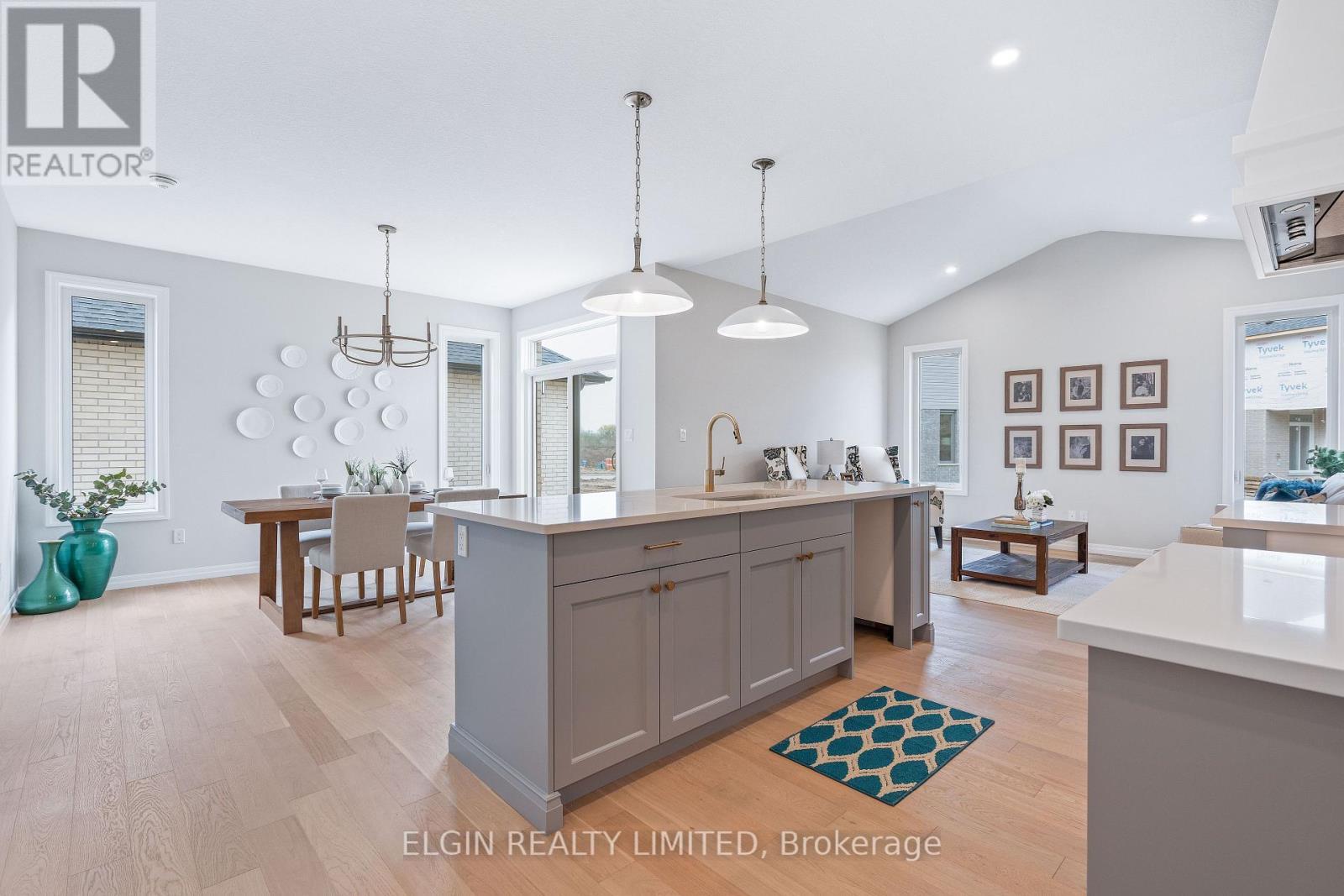 29 Hemlock Crescent, Aylmer, ON - Indoor Photo Showing Other Room