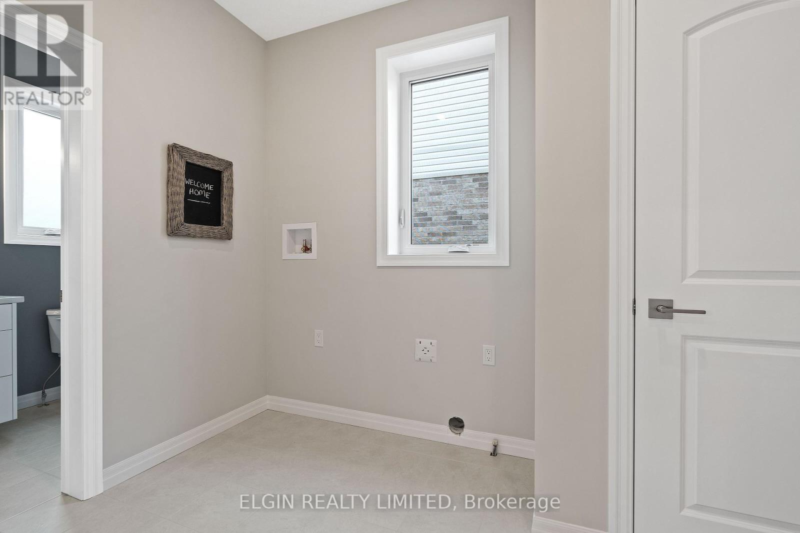 29 Hemlock Crescent, Aylmer, ON - Indoor Photo Showing Other Room